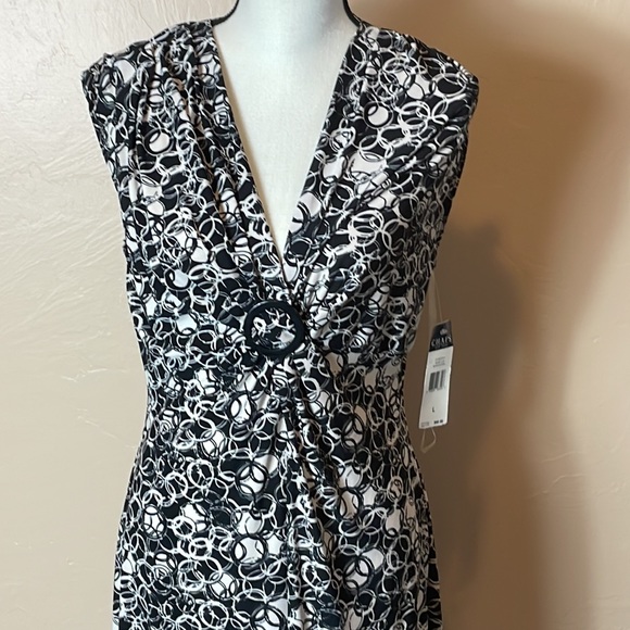 Chaps size Lg black and white print sleeveless stretch dress. - Picture 2 of 7